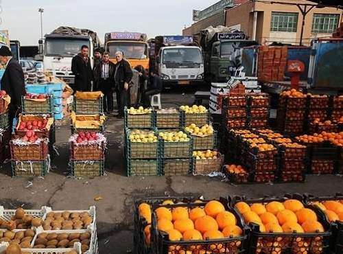 کمبود پارکینگ معضل جدی بازارهای میوه تهران