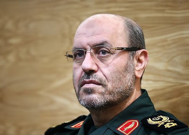 آمریکایی‌ها از هر ابزاری که انقلاب اسلامی را محدود کند، استفاده می‌کنند