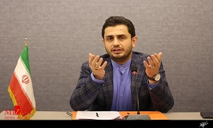 سال ۹۷، سال اهتمام ویژه و تلاش جهادی برای تکریم ارباب رجوع/ فرآیند‌ها برای مردم آسان‌تر می‌شود/نظارت بر اجرای دستورالعمل تکریم مراجعان از سوی معاونت فرهنگی قوه قضاییه/برگزاری 650 کارگاه اخلاق حرفه‌ای