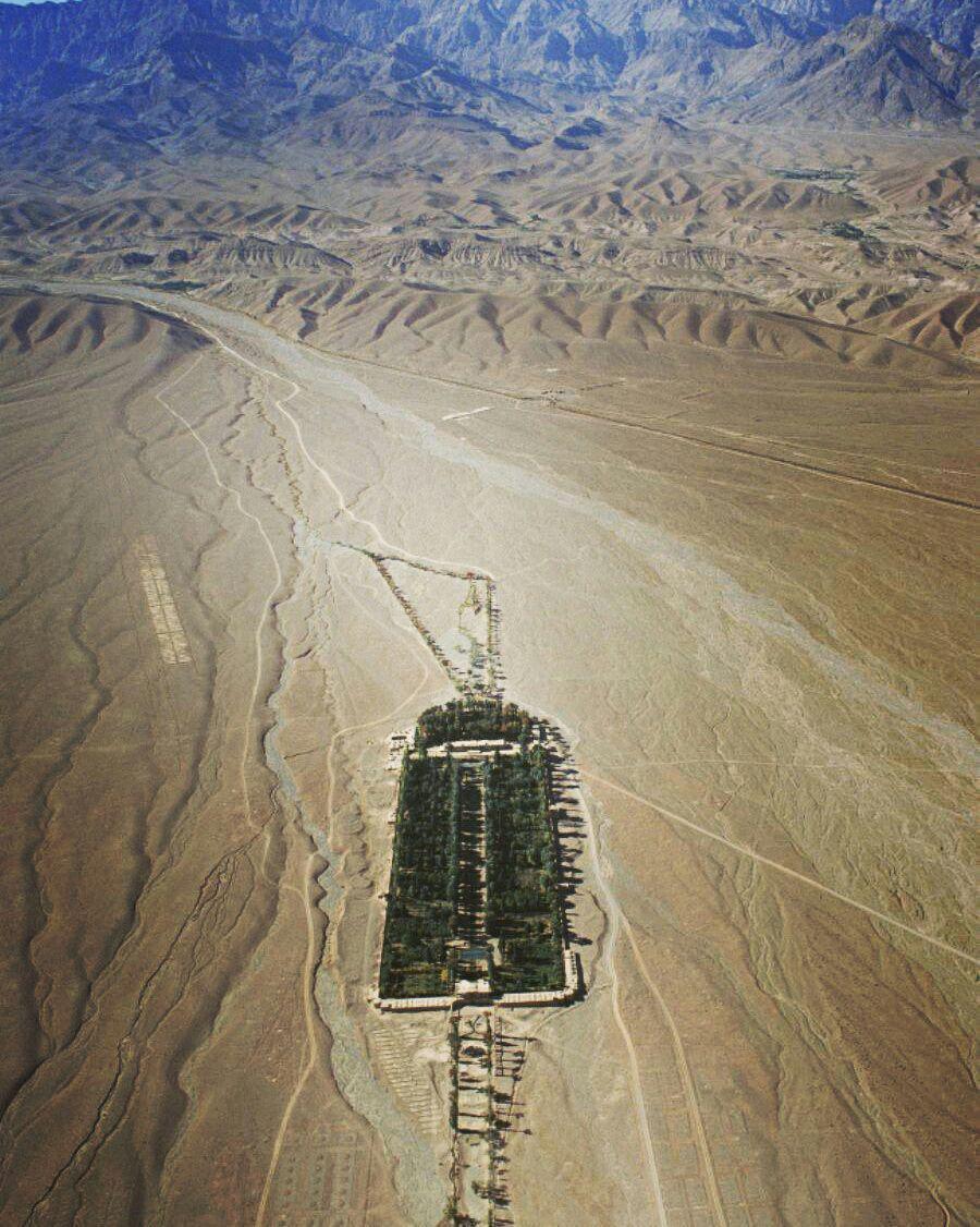 دعایی برای دوای دردها/ لذت خوردن با طعم مرگ! / روش های جادویی برای درمان فوری گلودرد! دعایی برای دوای دردها/ لذت خوردن با طعم مرگ! / روش های جادویی برای درمان فوری گلودرد!