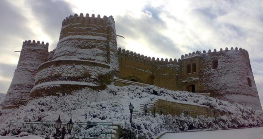 معرفی قلعه فلک الافلاک در استان لرستان