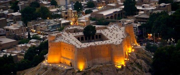 معرفی قلعه فلک الافلاک در استان لرستان