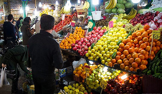 نوسانات قیمت میوه ربطی به ایام عید ندارد / انتقاد از واردات گلابی و انگور از افریقا و شیلی