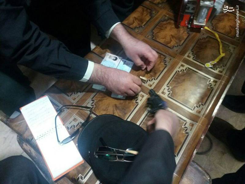 مدل اسلحه ای که در هواپیمای ATR کشف شد+عکس مدل اسلحه ای که در هواپیمای ATR کشف شد+عکس