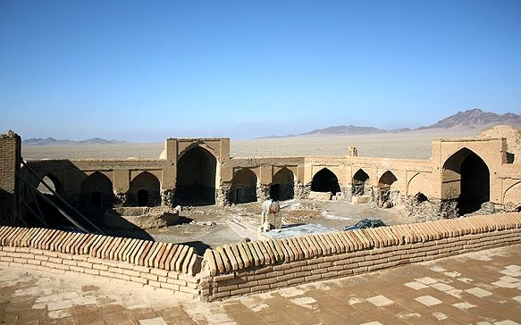 معرفی رباط قلعه خرگوشی در یزد معرفی رباط قلعه خرگوشی در یزد