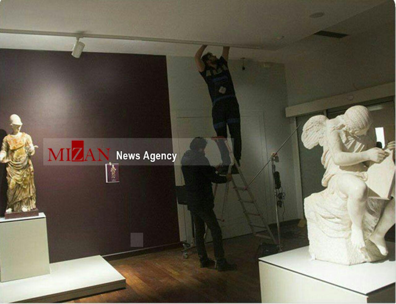 نمایشگاه لوور در تهران چطور چیده شد+ تصاویر نمایشگاه لوور در تهران چطور چیده شد+ تصاویر