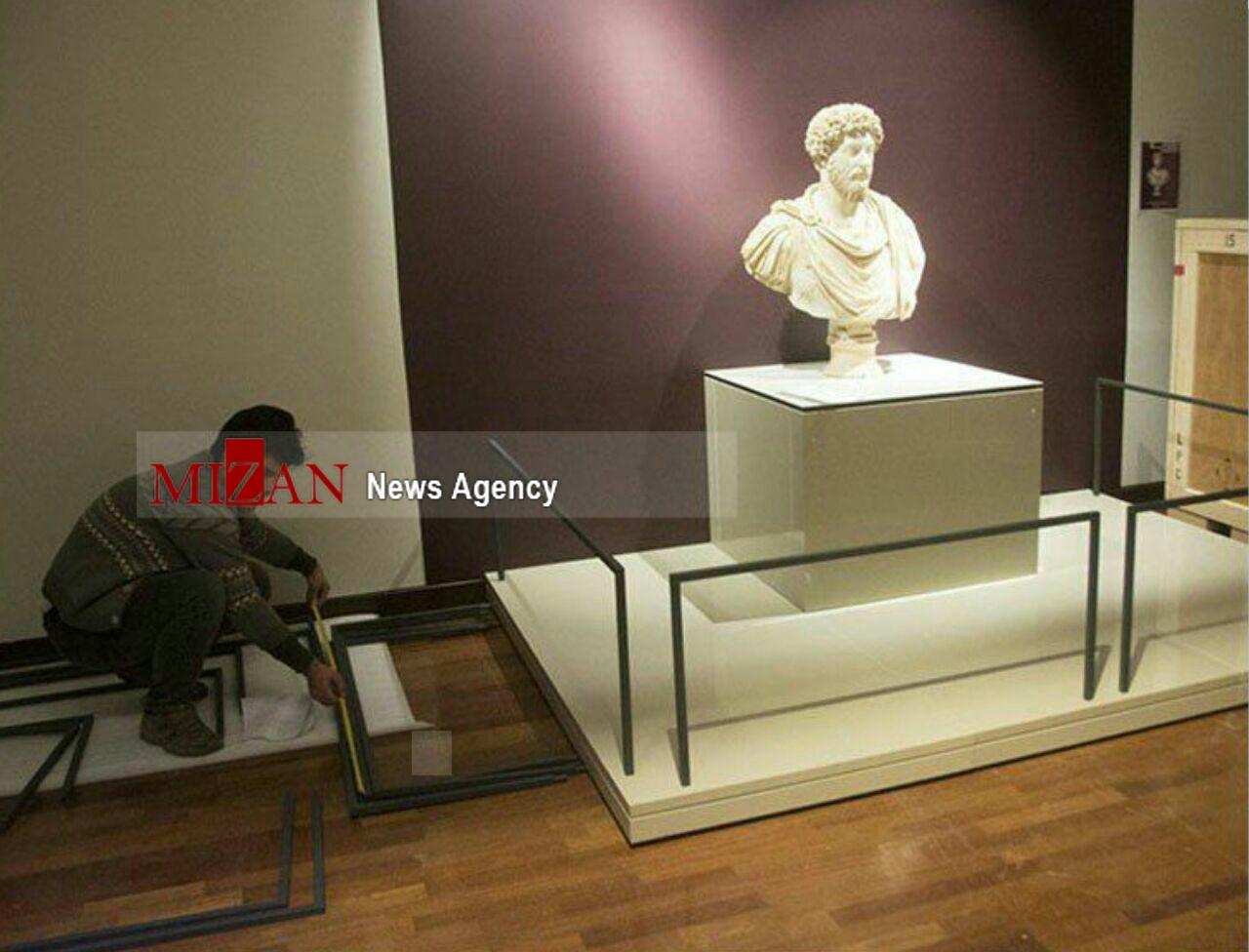 نمایشگاه لوور در تهران چطور چیده شد+ تصاویر نمایشگاه لوور در تهران چطور چیده شد+ تصاویر