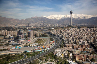 الزام شهرداری تهران به تهیه و ارائه لایحه رویداد تهران 1400