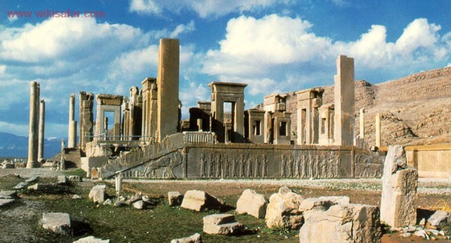 ساعت بازدید اماکن تاریخی فارس اعلام شد