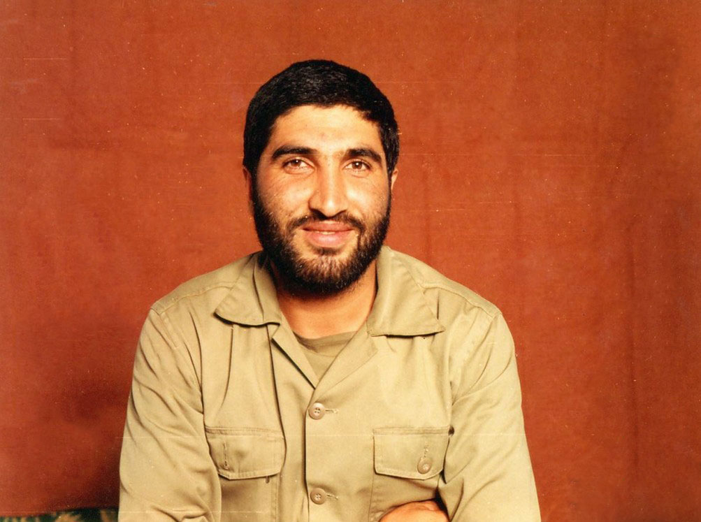 بعضی‌ها واقعاً روسفید خدا را ملاقات میکنند، که احمد کاظمی و این برادران حتماً از این قبیل بودند