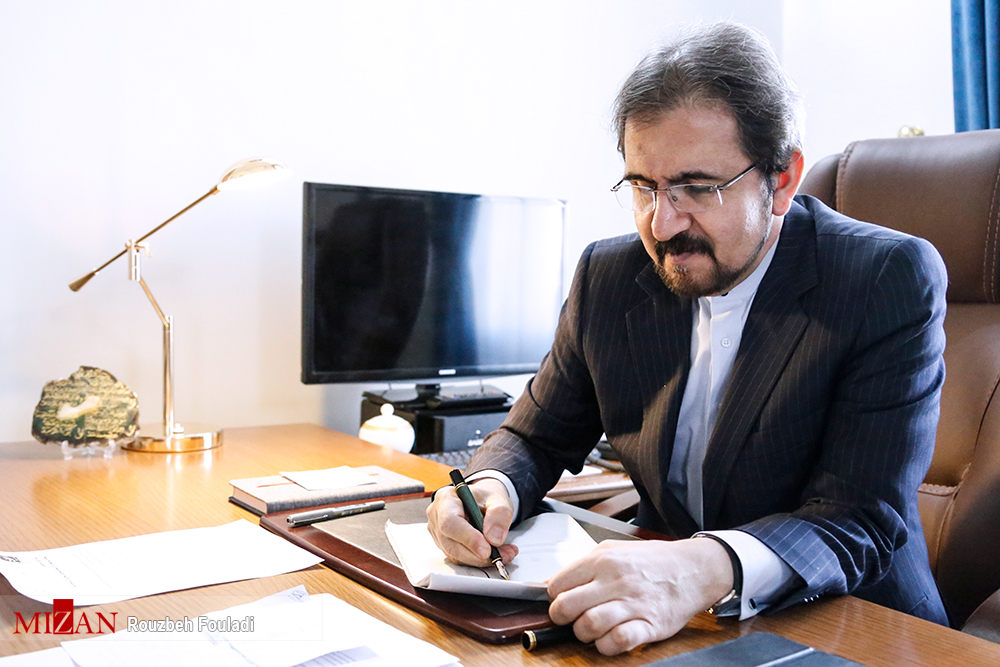 ریزهکاریهای دیپلماتیک/ از فرایند انتخاب سفرا تا خانهتکانی سفارتخانهها/ کاهش لایههای تصمیمگیری در وزات خارجه/ تکذیب برکناری امیرعبدالهیان به توصیه جانکری ریزهکاریهای دیپلماتیک/ از فرایند انتخاب سفرا تا خانهتکانی سفارتخانهها/ کاهش لایههای تصمیمگیری در وزات خارجه/ تکذیب برکناری امیرعبدالهیان به توصیه جانکری