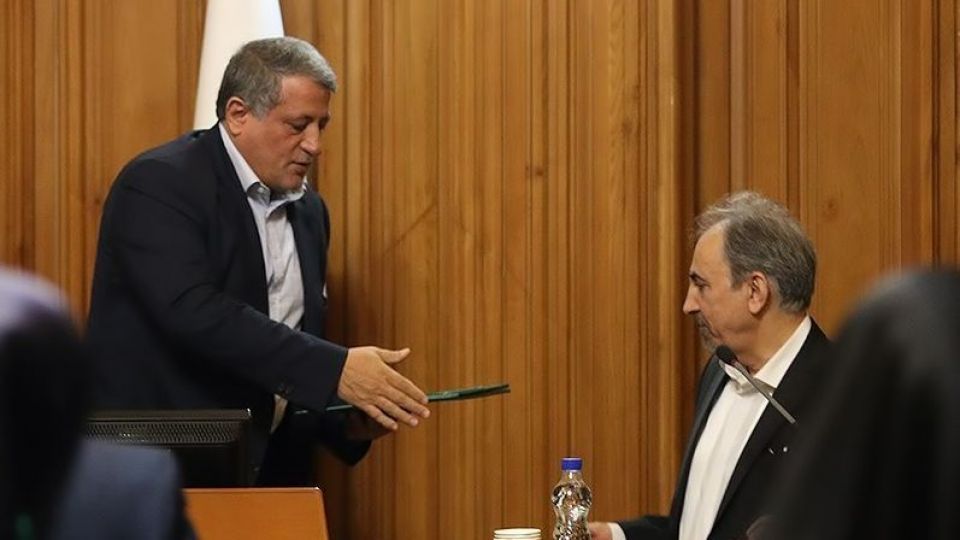 توضیحات عجیب رئیس شورای شهر تهران در مورد مصاحبه مادرش