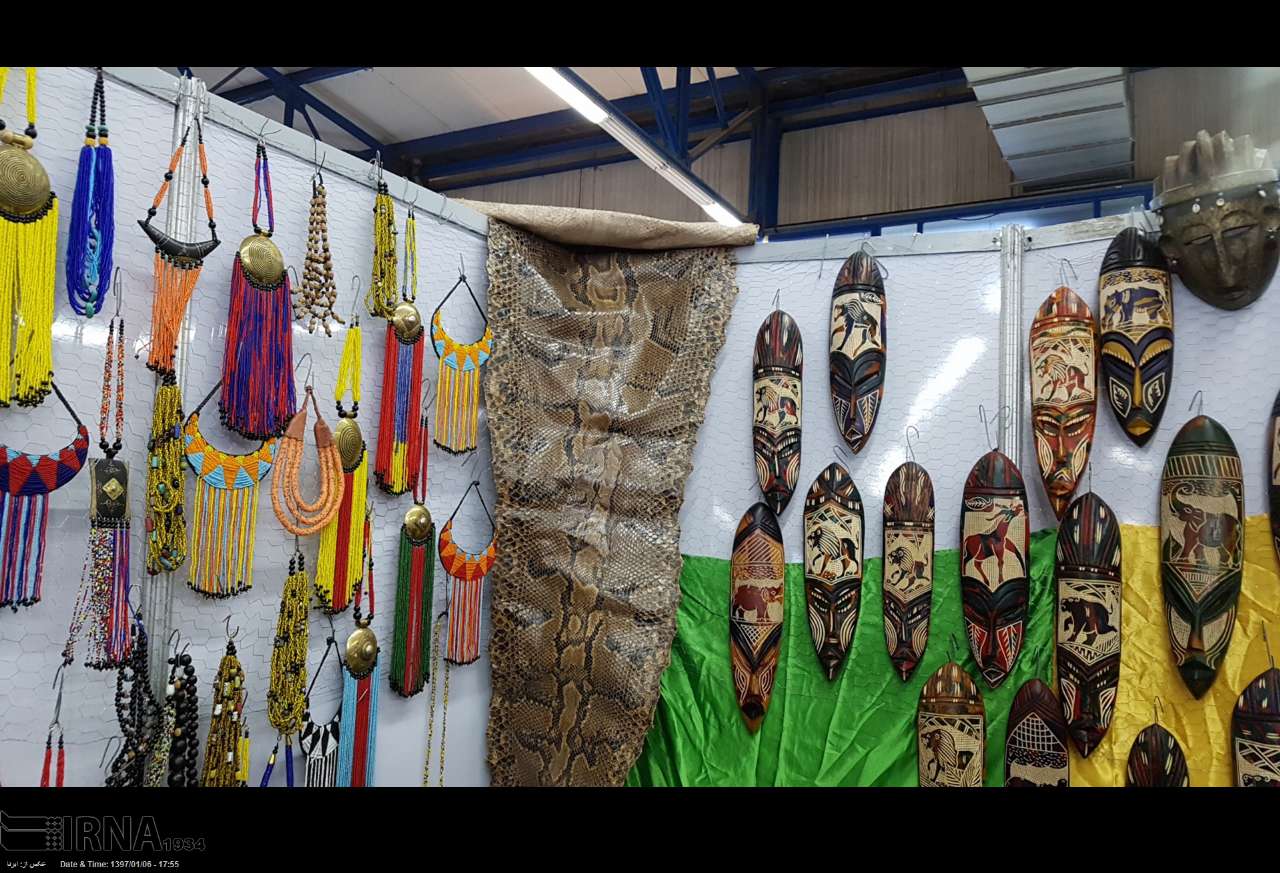 عکس/ نمایشگاه بین المللی صنایع دستی در الجزایر عکس/ نمایشگاه بین المللی صنایع دستی در الجزایر