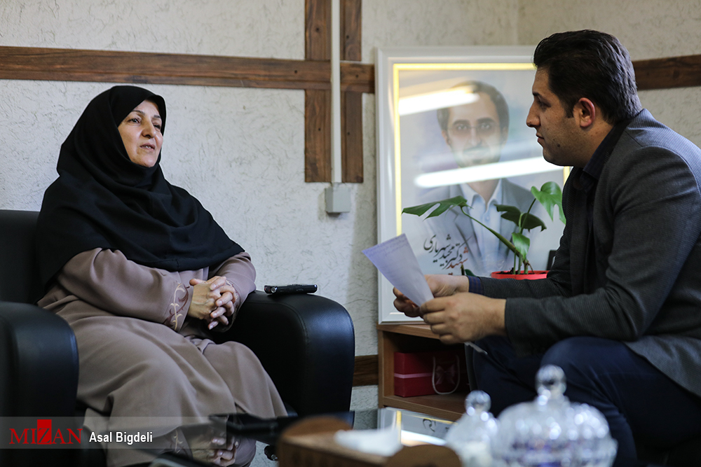 قهــــــــرمانی که ذخیره انقلاب بود اما حقوق نجومی نگرفت/ غنی‌سازی؛ «برگ برنده» مذاکرات هسته‌ای/ مگر ما آمده‌ایم سهم‌مان را از انقلاب برداریم/ دنبال یک عده ای در رشته خاص هستند/ شهید شهریاری؛ از اخلاص تا عمل