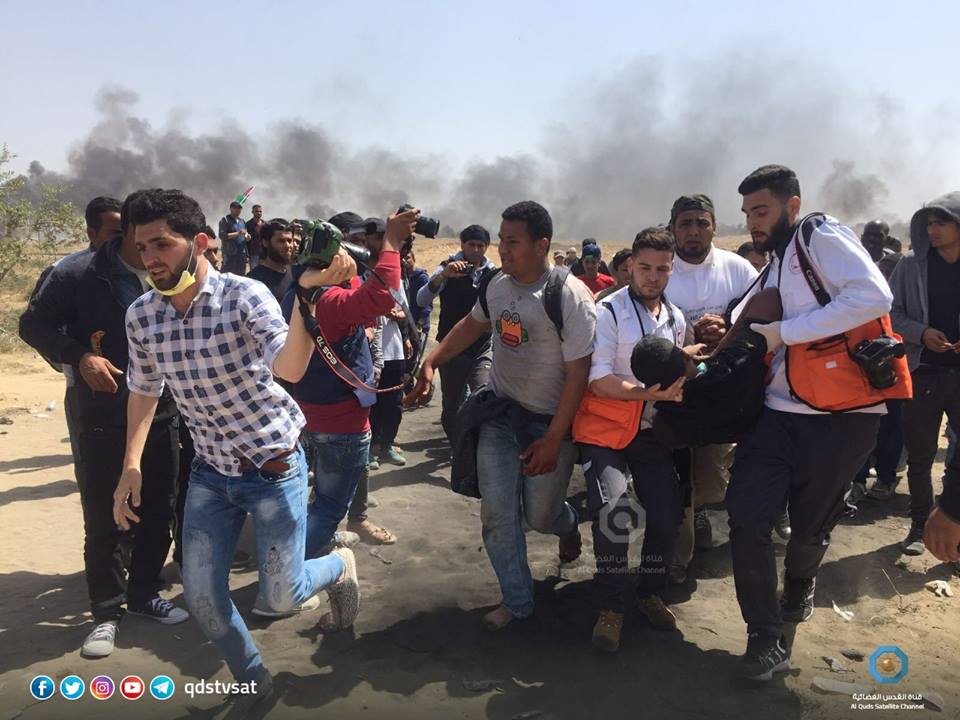فلسطین آغاز هفته دوم راهپیمایی بازگشت در فلسطین/تکتیراندازهای اسرائیل تظاهرکنندگان را هدف قرار میدهند/5 نفر زخمی شدند
