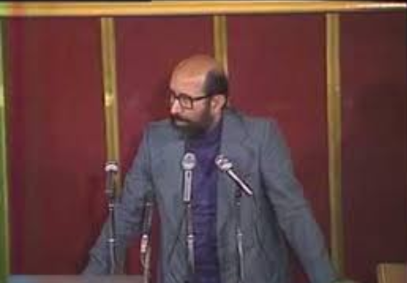 نطق شنیدنی شهید چمران برای شهید صیاد شیرازی در مجلس/ پاکی و تقوا و ایمان و شجاعت و هر چه که بخواهید در این افسر بینظیر است نطق شنیدنی شهید چمران برای شهید صیاد شیرازی در مجلس/ پاکی و تقوا و ایمان و شجاعت و هر چه که بخواهید در این افسر بینظیر است