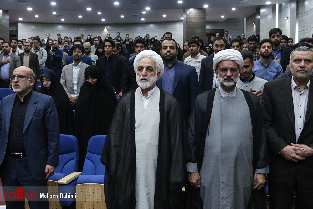 نشست صمیمانه معاون اول قوه قضاییه با دانشجویان دانشگاه علوم پزشکی مشهد مقدس آغاز شد نشست صمیمانه معاون اول قوه قضاییه با دانشجویان دانشگاه علوم پزشکی مشهد مقدس آغاز شد