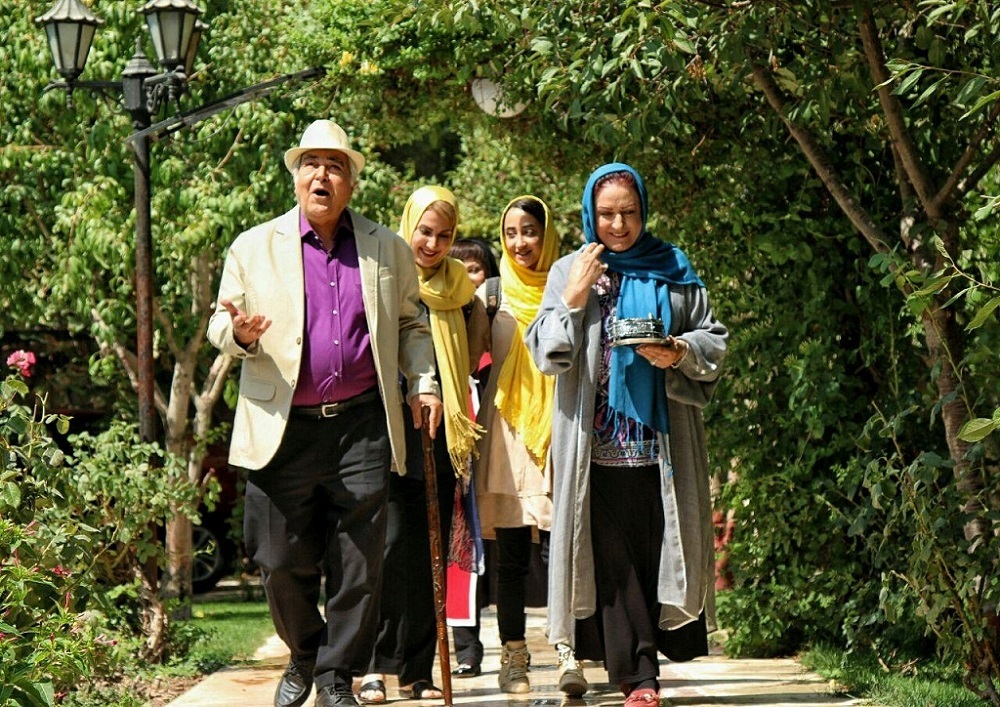 فیلم سینمایی کمدی سطحی و مبتذل این روزهای سینما/دختر عمو پسر عمو فیلمی که نباید دید+عکس///////////////////سه شنبه