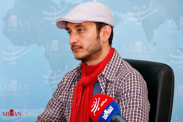 شایان افکاری فساد اخلاقی و ولنگاری در تئاتر ایران بسیار زیاد است/هیچ چیز جلوی بی بند باری در تئاتر را نمیگیرد مگر تعهد/فساد در تئاتر از دانشگاهها سرچشمه میگیرد/تئاتر ارث پدر من نیست که بگویم چه کسی باشد و چه کسی نه/////////////////////سه شنبه