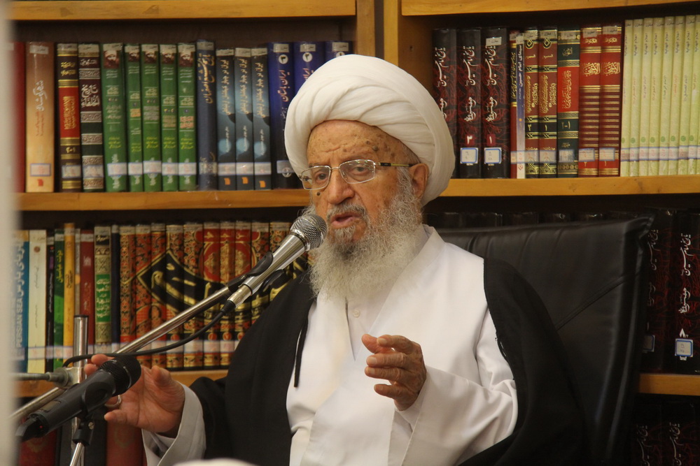 مسئولان از اهمیت قم به ویژه از منظر سیاسی و اجتماعی غافل هستند/ جانشین مناسبی برای شبکه‌های اجتماعی آلوده تهیه شود