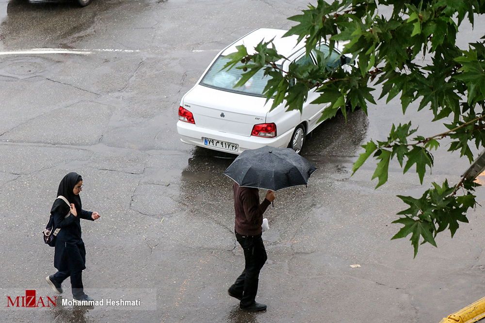 آغاز بارش باران در کشور/ گردو غبار به 3 استان رسید