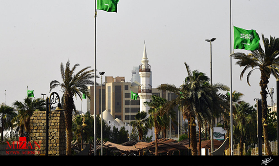 تصاویری از تیراندازی در کاخ سلطنتی سعودی ریاض + فیلم