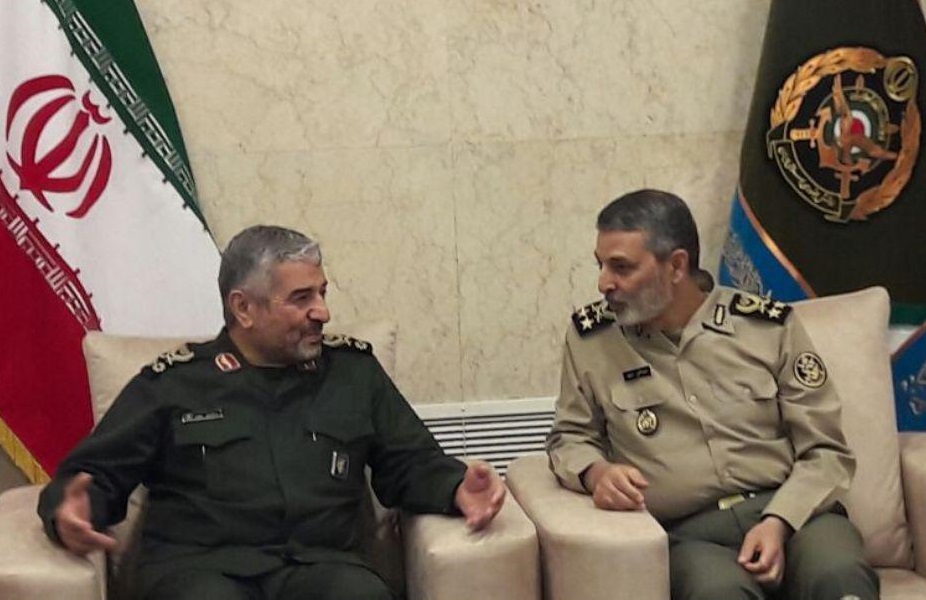 فرمانده کل سپاه با فرمانده کل ارتش دیدار کرد