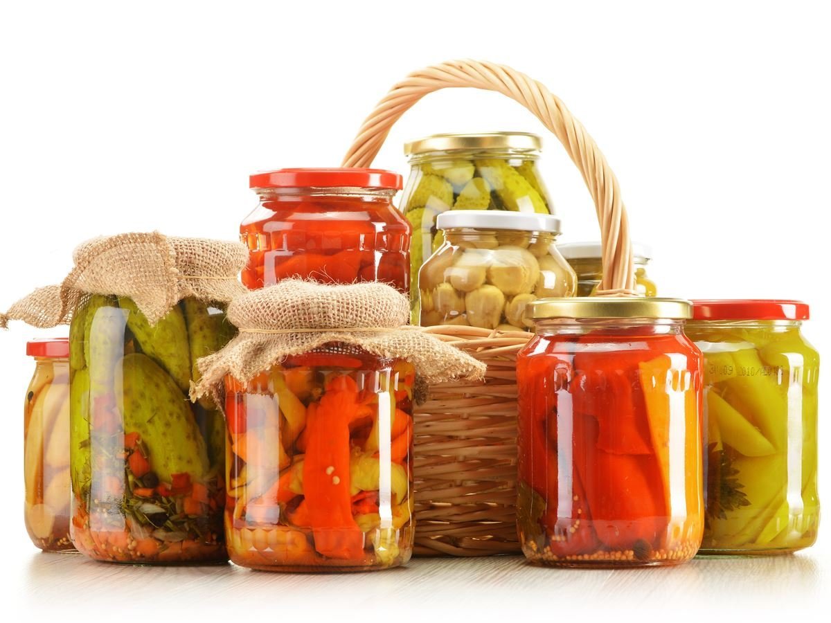 عوارض و مضرات مصرف ترشیجات را بدانید!