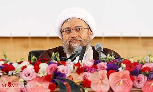 برخی در داخل کشور  کار دشمن را در تخریب دستگاه قضایی انجام می‌دهند و همان تخریب‌ها را با لعاب اصلاح انجام می‌دهند/چه مقدار انسان باید چشمش را بر واقعیت‌ها ببندد که این همه تلاش در مبارزه با مفاسد اقتصادی را نبیند/روسای کل می‌دانند که در بحث نظارت حتی ساعت دوازده شب به آن‌ها زنگ زده می‌شود/تشریح افق‌های تازه در صیانت از آزادی‌های مشروع و حفظ حقوق عامه