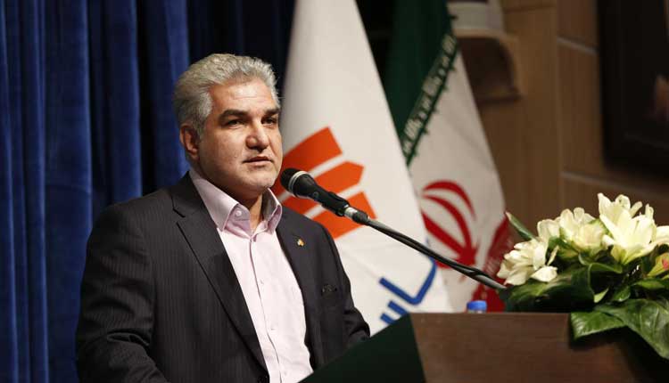 قیمت خودرو متاثر از نرخ ارز است/ به شورای رقابت انتقاد داریم