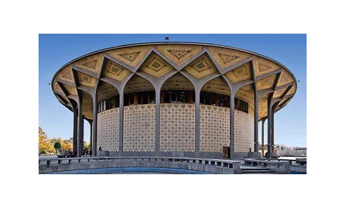 ترجمه کتاب خلیج فارس به ۵۰ زبان زنده دنیا/ مرکز تهیه غذای بیمار کشور در البرز راه اندازی شد/ کارت‌های ملی هوشمند بزودی کاربردی می‌شوند