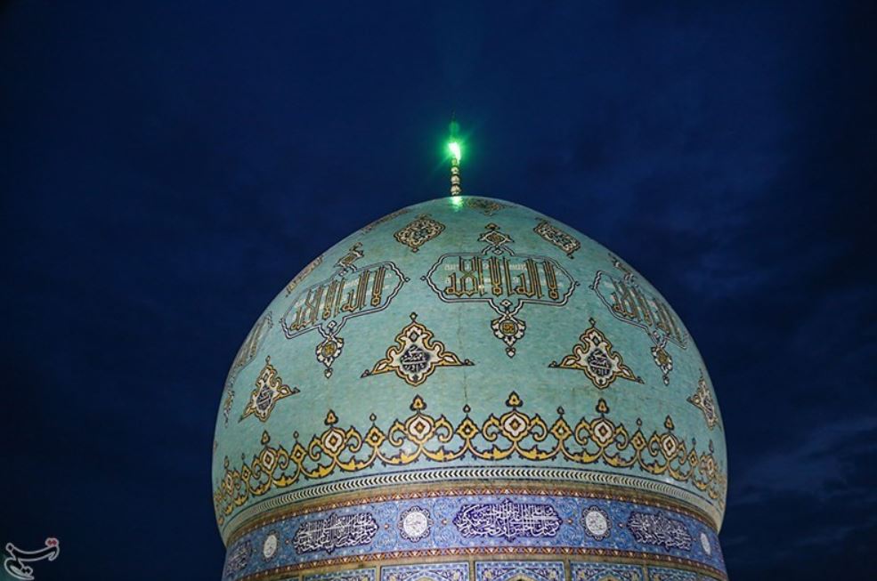 عکس/ حال و هوای مسجد جمکران در شب میلاد امام زمان (ع) عکس/ حال و هوای مسجد جمکران در شب میلاد امام زمان (ع)