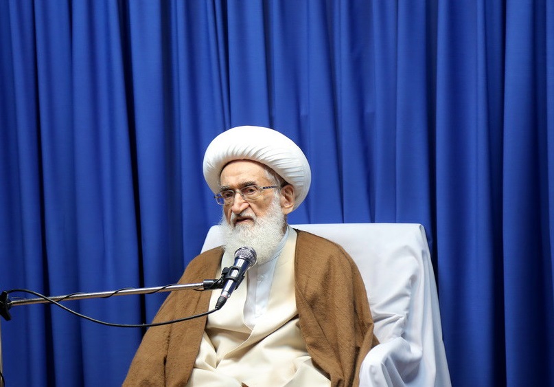 موضوع برجام از همان ابتدا، حیله جبهه استکبار بوده است/ برای حمایت از تولید داخلی، جلوی قاچاق گرفته شود