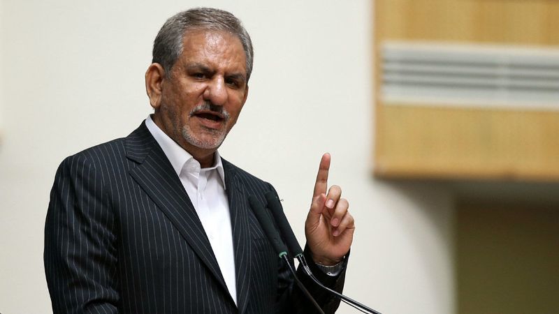 دشمنان به دنبال زمین گیری اقتصاد ایران هستند/ هیچ اتفاق منفی در اقتصاد ایران نمی افتد