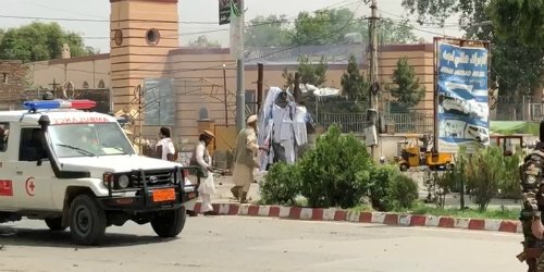 انفجار و درگیری مسلحانه در جلالآباد افغانستان+تصاویر انفجار و درگیری مسلحانه در جلالآباد افغانستان+تصاویر