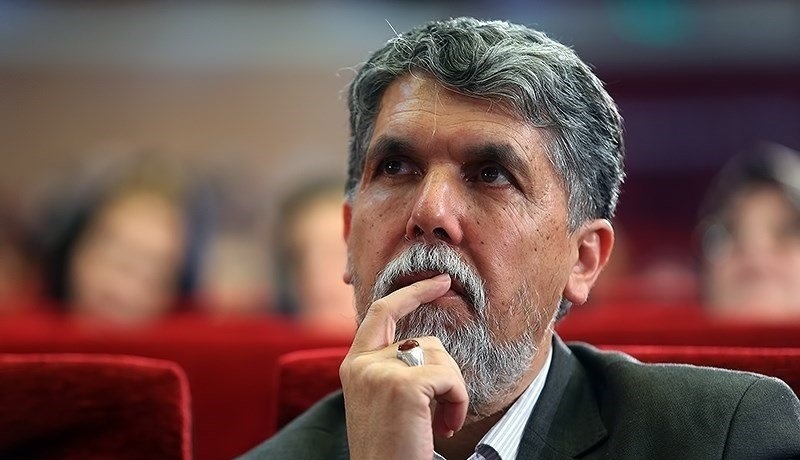 مجلس از توضیحات وزیر ارشاد درباره «به کارگیری کلمات بیگانه» قانع شدند