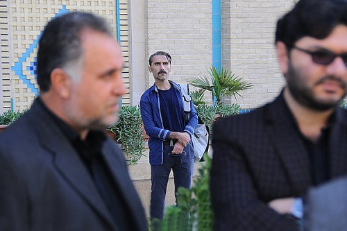 تÙ
اÙ
Ø²ÙØ¯Ú¯ÛâØ§Ù
را ÙØ±ÙختÙ
تا بعد از عÙ
Ù ÙÙØ¨ Ø²ÙØ¯Ù بÙ
اÙÙ
/ØØ³Ø§Ø¯Øª باعث شد Ù
را از بازÛÚ¯Ø±Û Ú©ÙØ§Ø± Ø¨Ú¯Ø°Ø§Ø±ÙØ¯