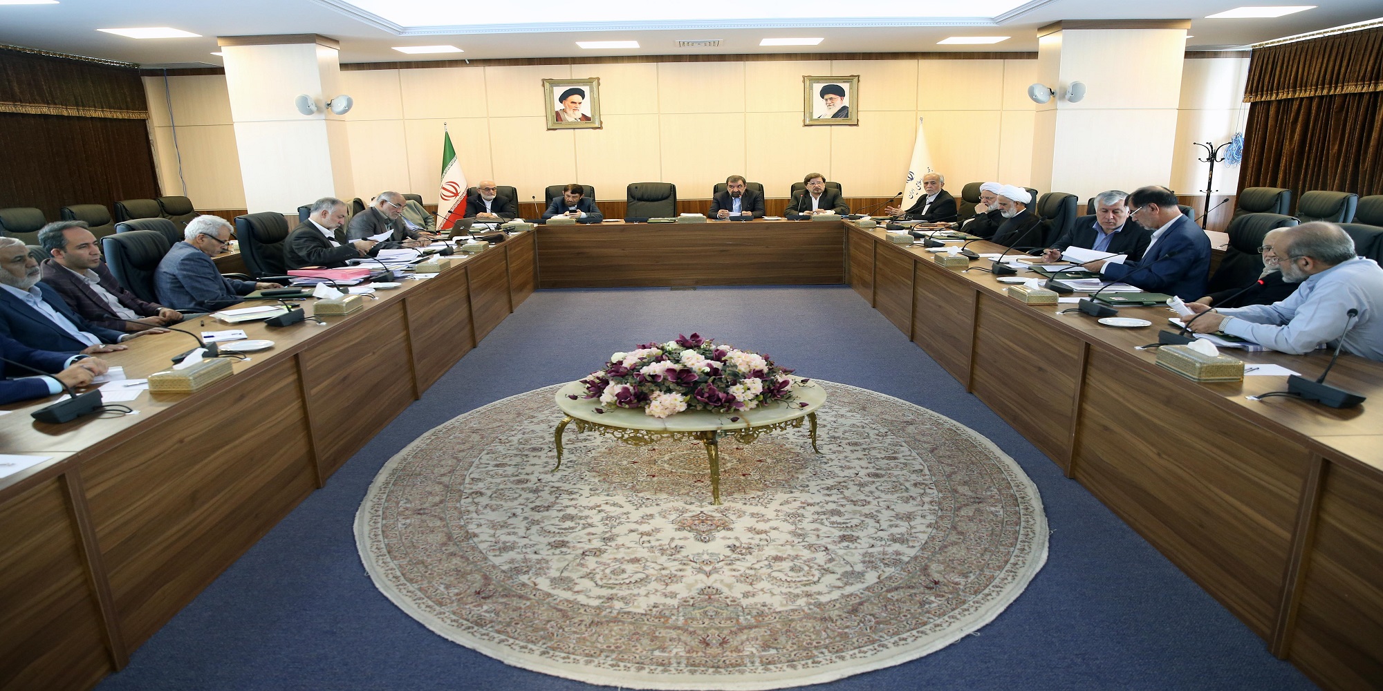 هیئت عالی نظارت مجمع تشخیص مصلحت نظام امرو تشکیل جلسه داد
