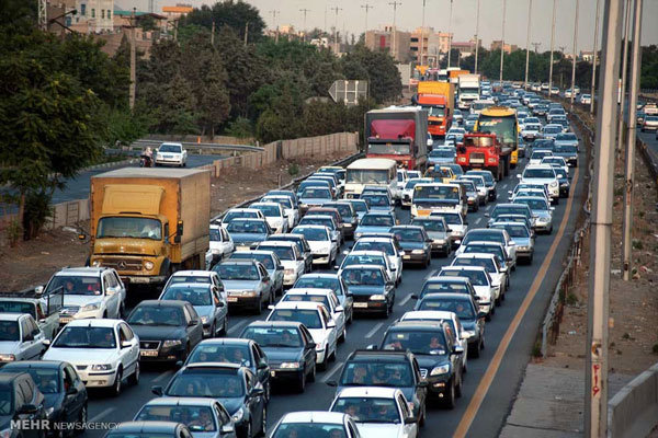 ترافیک نیمه سنگین در برخی از محور‌های مواصلاتی کشور