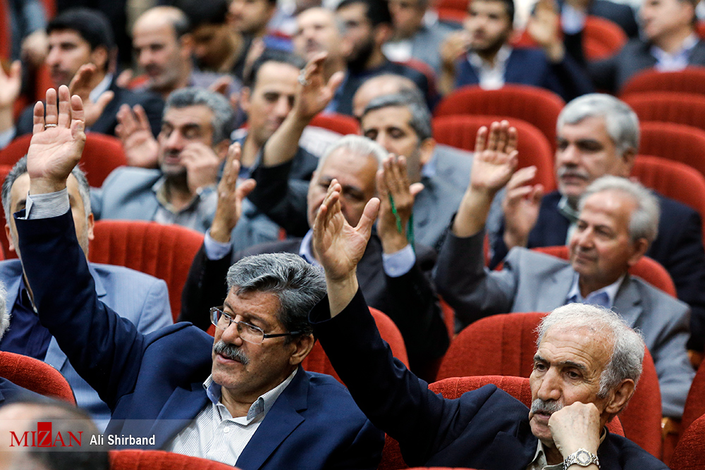 کمک ۳۳ میلیارد ریالی خیرین به گلریزان ستاد دیه کشور