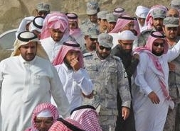 ارتش عربستان چند سرباز ایرانی و چند عضو حزب الله را در یمن اسیر کرده است