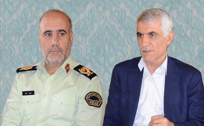 پلیس با تمام ظرفیت برای حل مشکلات شهری و ترافیکی در کنار شهرداری است