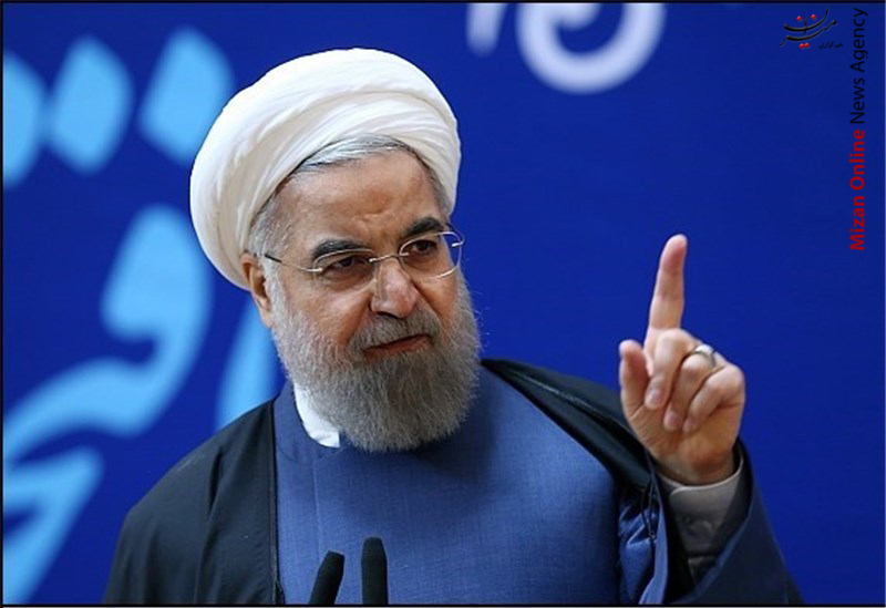 دولت یا چراغ زرد چشمک‌زن؟! / گیج می زنید/ پای درس روابط بین‌الملل رهبری