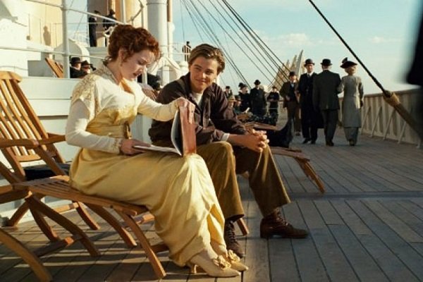 تایتانیک پنج فیلم پرفروش تاریخ سینما را بشناسید/آواتار همچنان بالاتر از جنگ ستارگان و اونجرز//////////////////////یکشنبه