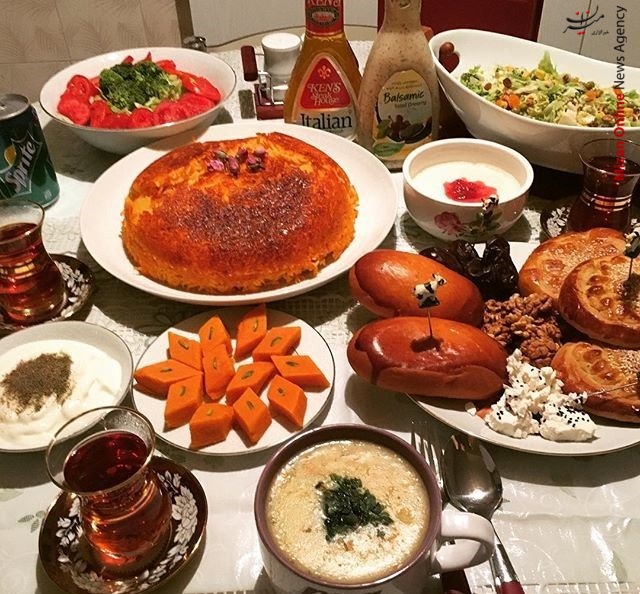 غذا‌هایی که در ماه رمضان باید کمتر بخوریم