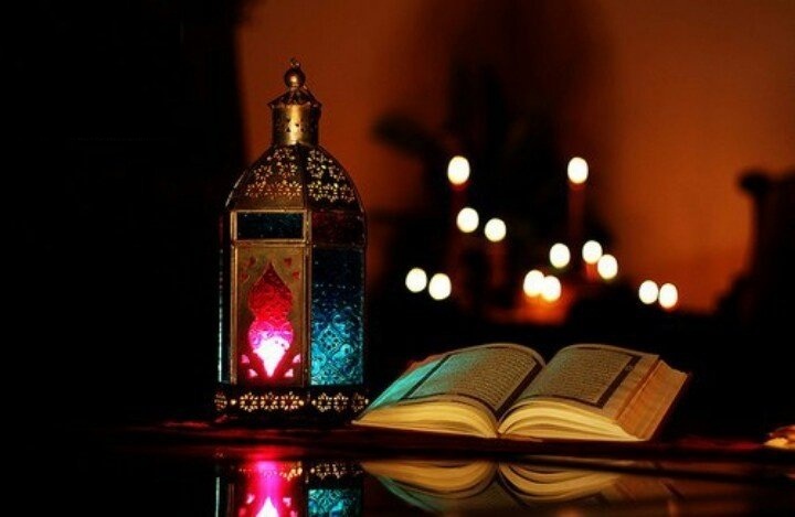 رمضان نقش ملائکه در نزول قرآن/ روزه داران از خدا تقدیرشان را بخواهند