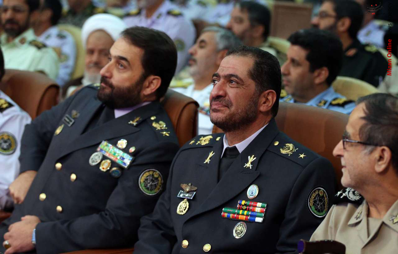 قرارگاه خاتم الانبیا (ص) آیین معارفه فرمانده جدید قرارگاه پدافند هوایی خاتم الانبیا (ص) +عکس