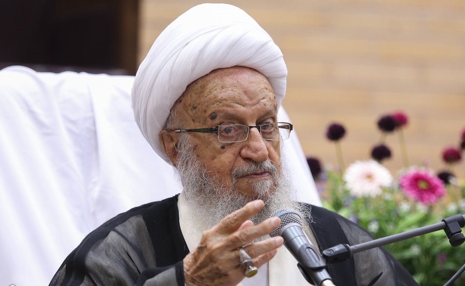 حفظ روحیه جهادی عامل حفظ کشور است/ آمریکا نباید برای ما تعیین‌تکلیف کند