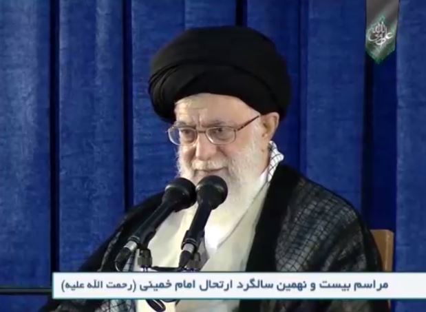 مقام معظم رهبری: دشمن اگر یکی بزند؛ 10 تا می خورد +فیلم مقام معظم رهبری: دشمن اگر یکی بزند؛ 10 تا می خورد +فیلم