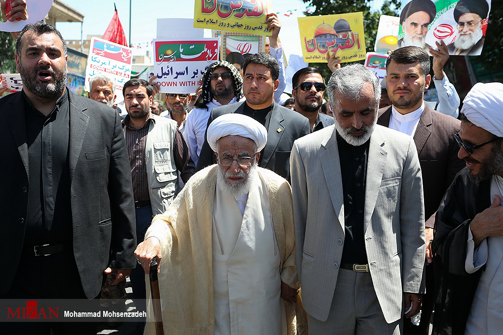 حضور آیتالله جنتی در راهپیمایی روز قدس + عکس حضور آیتالله جنتی در راهپیمایی روز قدس + عکس